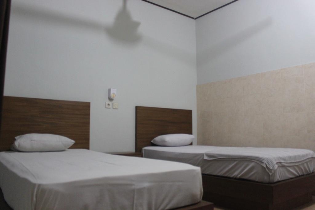 Ronta Bungalows Кута Номер фото