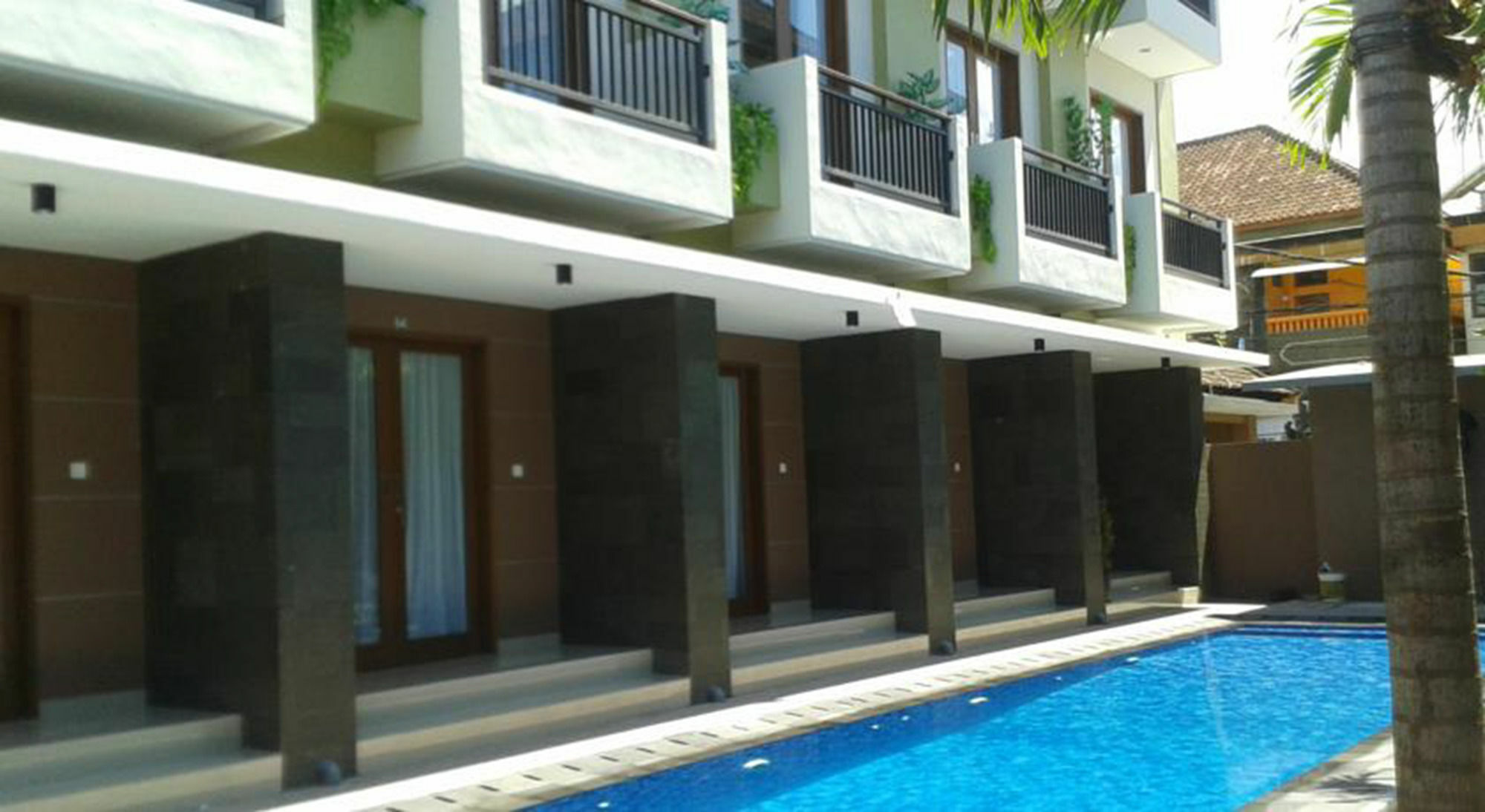 Ronta Bungalows Кута Экстерьер фото